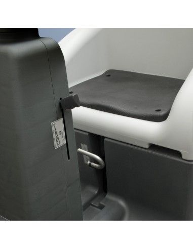 COMFORT XXS | Fregadora Profesional Compacta de Operador a Bordo